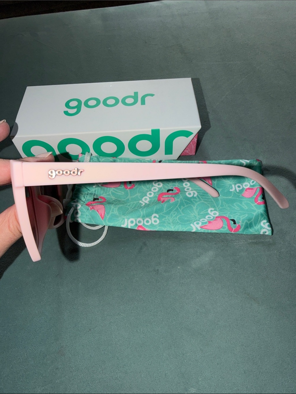 Goodr Pop G Sunglasses in Rosé Retail Therapy - Picture 3 of 8